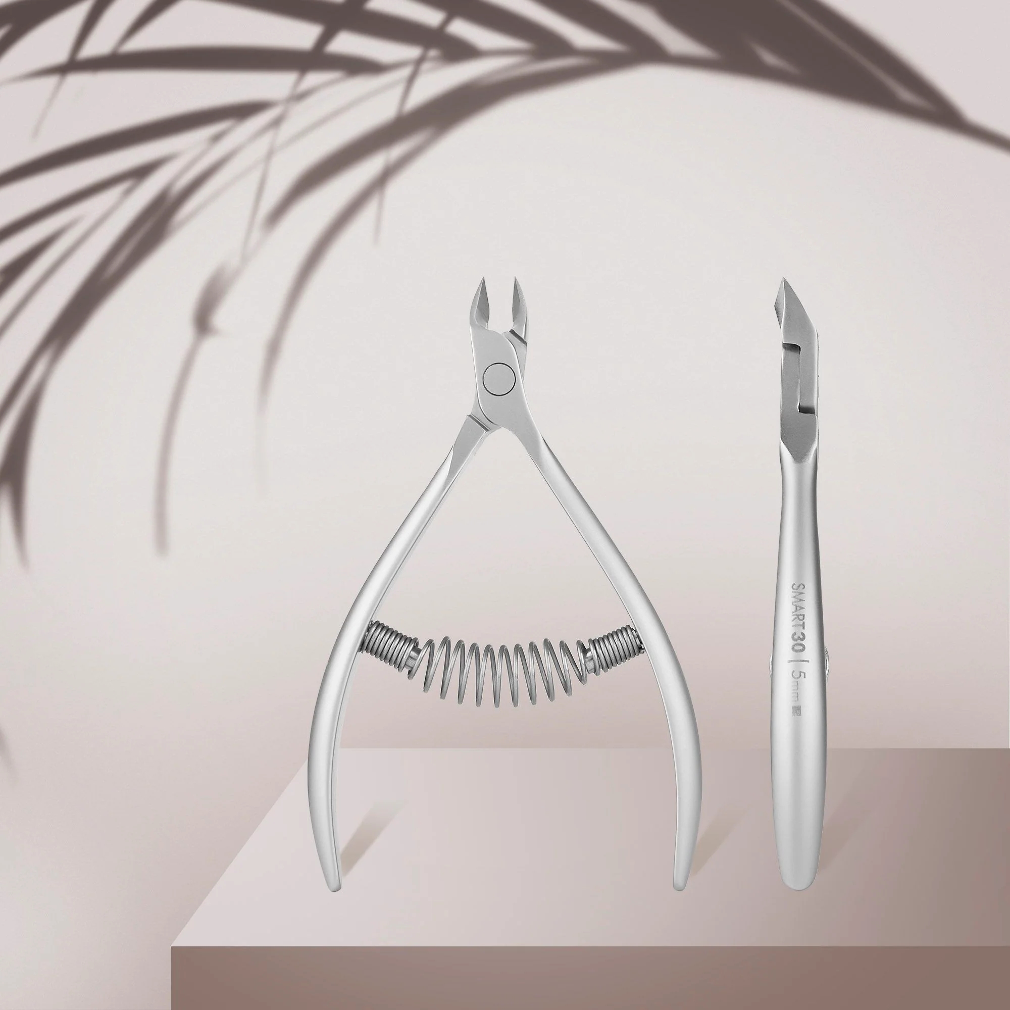 Queen's Cosmetics Marseille - Staleks pro - Pinces à cuticules professionnelles SMART 30 5MM STALEKS PRO